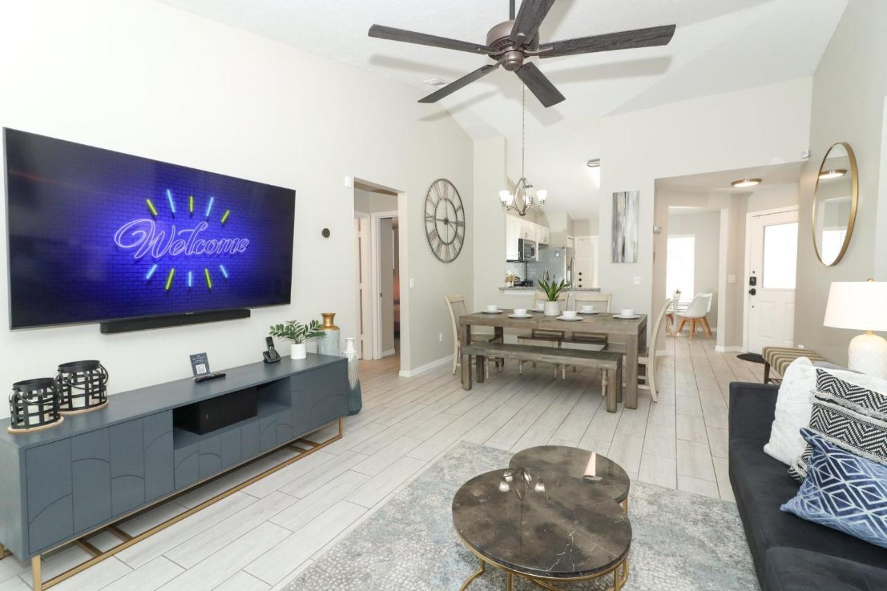 Lilys Stylish Villa Close To Disney Ideal For Long Stays Ορλάντο Εξωτερικό φωτογραφία
