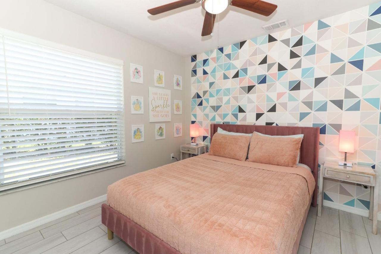 Lilys Stylish Villa Close To Disney Ideal For Long Stays Ορλάντο Εξωτερικό φωτογραφία